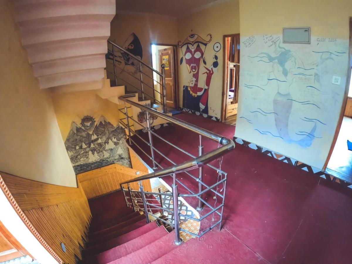 Indian Backpackers Hostel 마날리 외부 사진