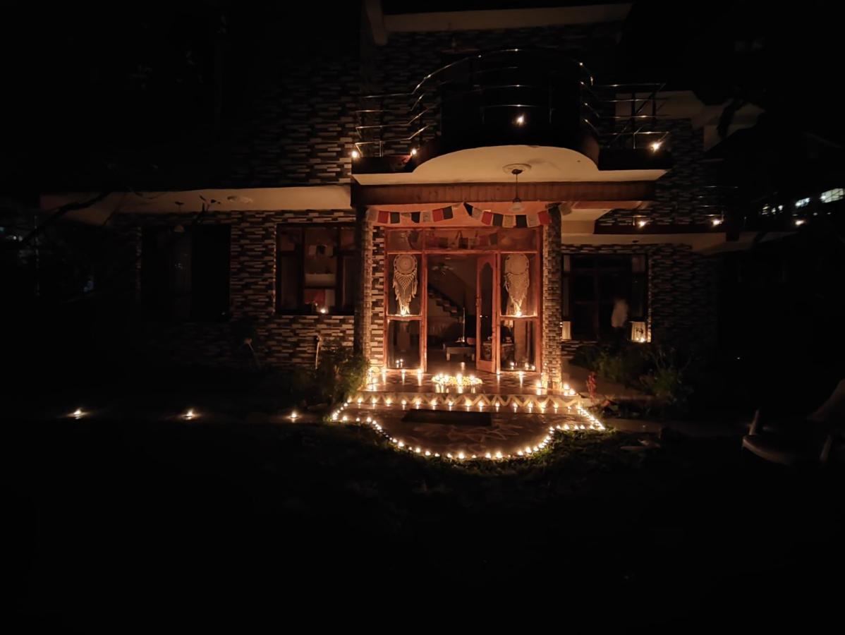 Indian Backpackers Hostel 마날리 외부 사진