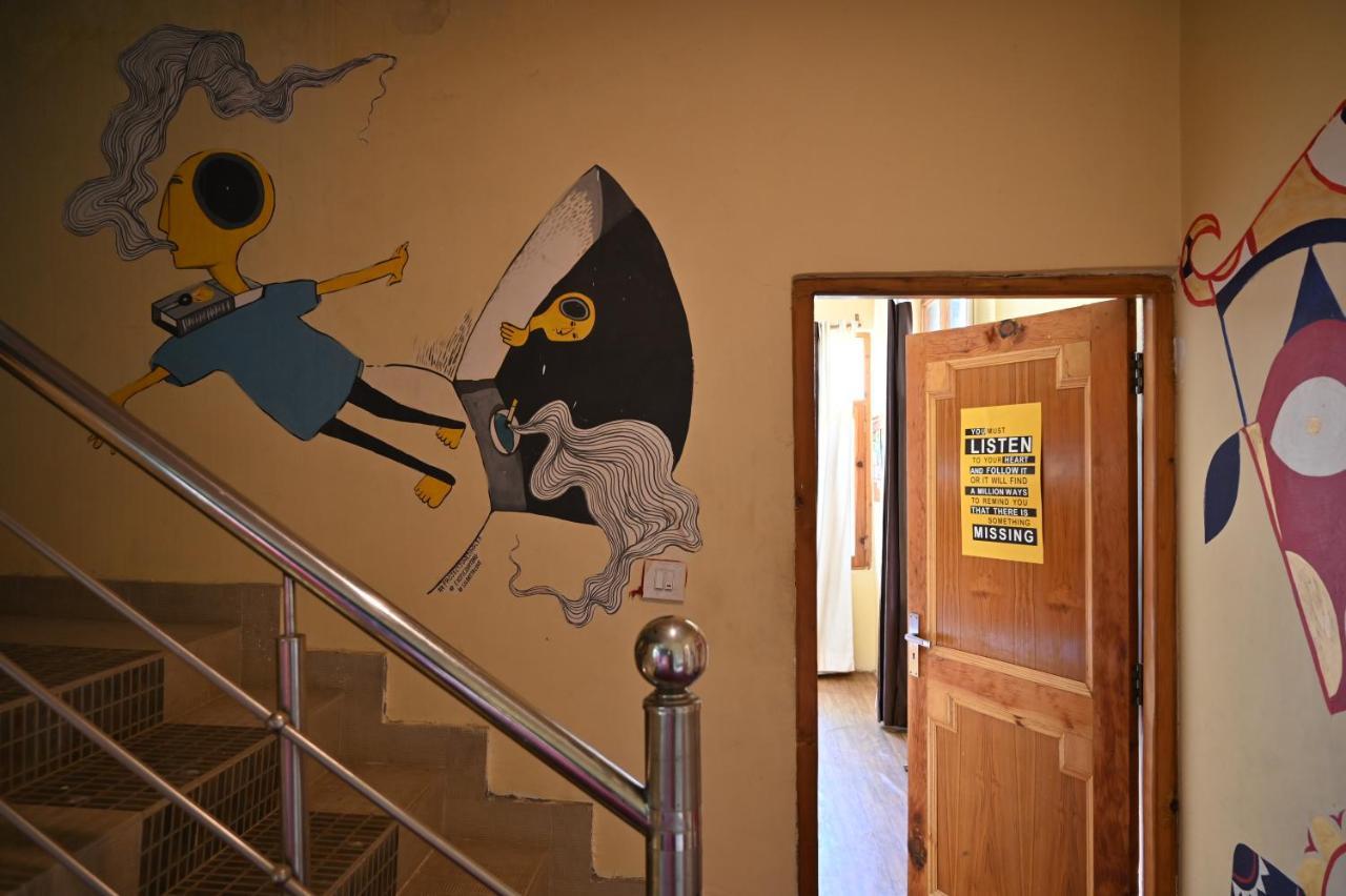 Indian Backpackers Hostel 마날리 외부 사진